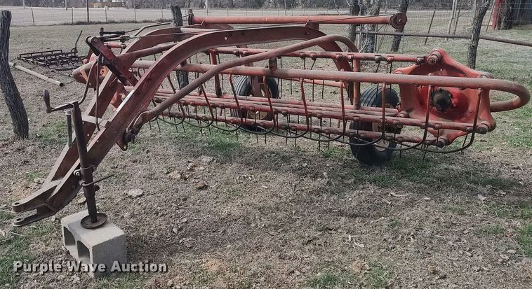 image for item LG9659 Massey-Harris-Ferguson 36  hay rake