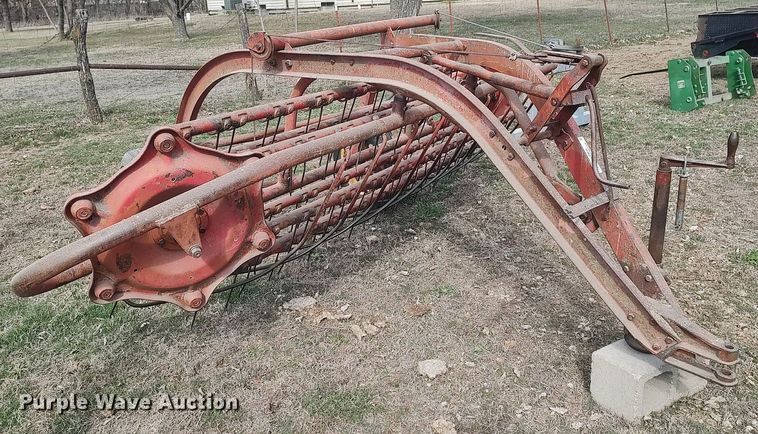 image for item LG9659 Massey-Harris-Ferguson 36  hay rake