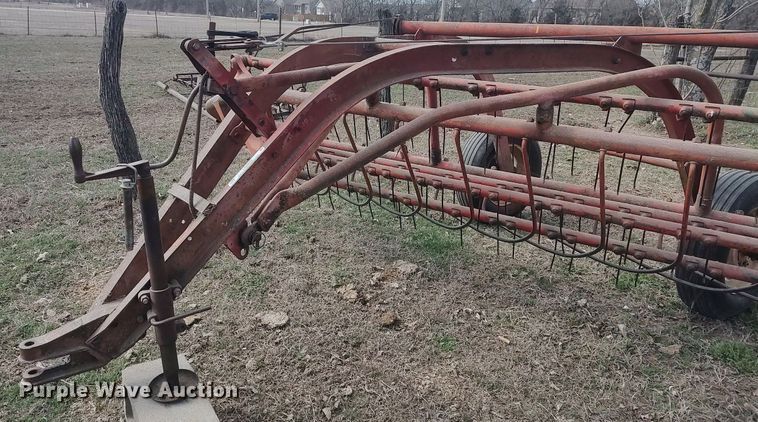image for item LG9659 Massey-Harris-Ferguson 36  hay rake