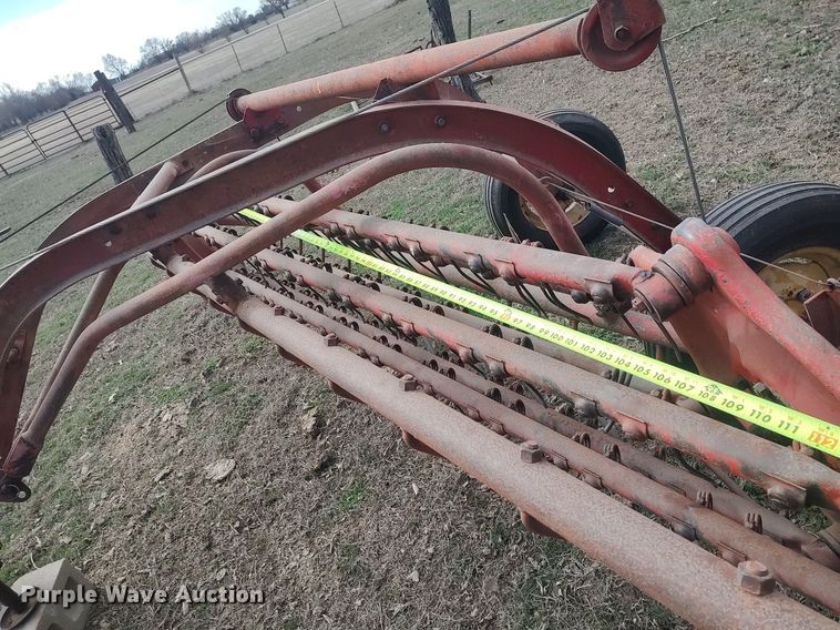 image for item LG9659 Massey-Harris-Ferguson 36  hay rake