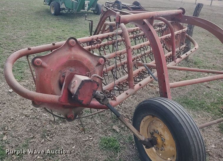 image for item LG9659 Massey-Harris-Ferguson 36  hay rake