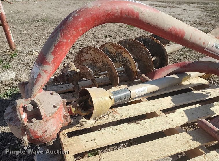 image for item LG9661 Bush Hog PHD2102  post hole auger