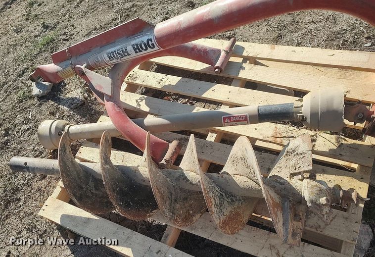 image for item LG9661 Bush Hog PHD2102  post hole auger