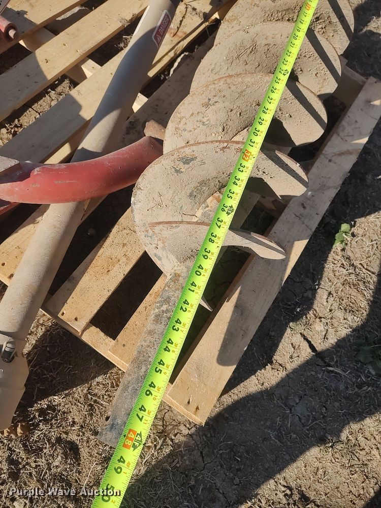 image for item LG9661 Bush Hog PHD2102  post hole auger