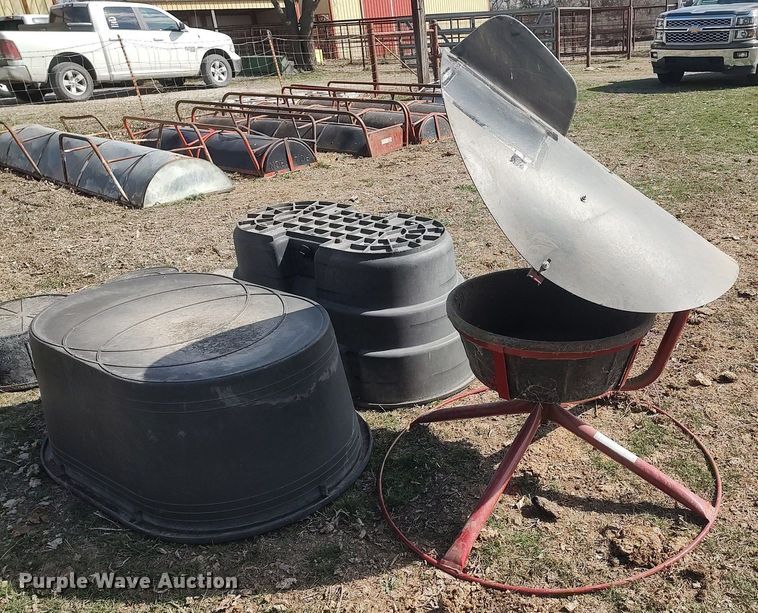 image for item LG9662 Livestock equipment