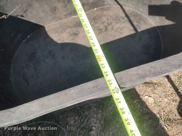 image for item LG9662 Livestock equipment