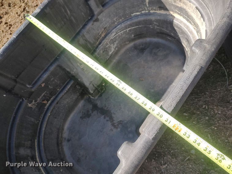 image for item LG9662 Livestock equipment