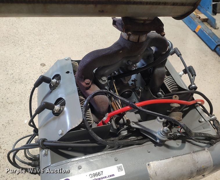 image for item LG9667 Wisconsin VF4D  engine