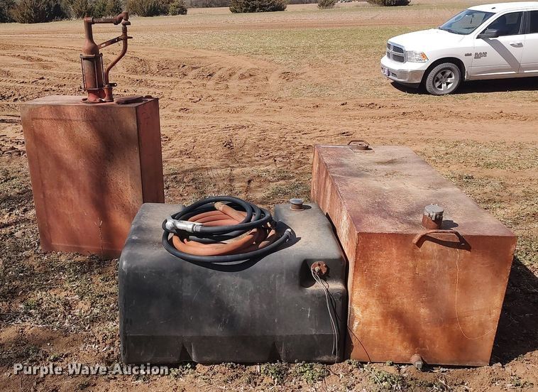 image for item LG9739 (3) fuel tanks