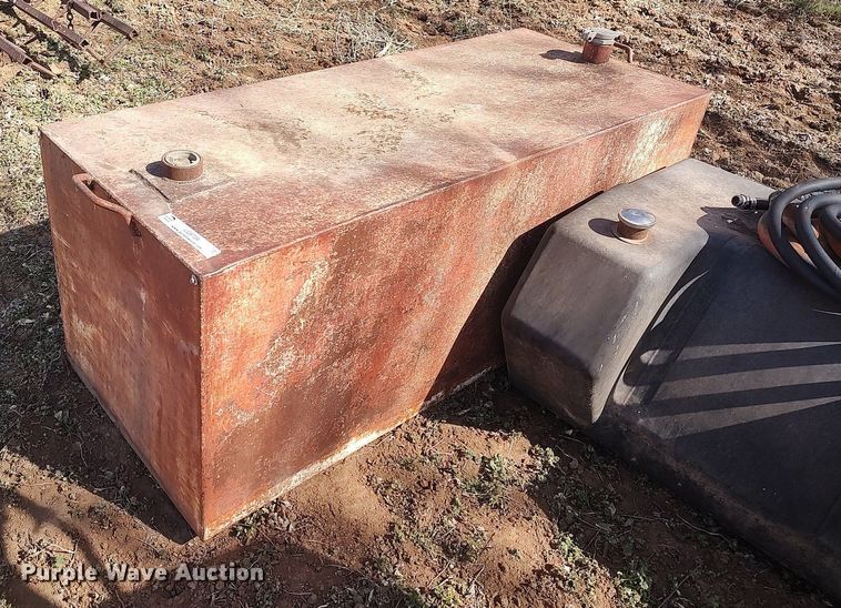 image for item LG9739 (3) fuel tanks