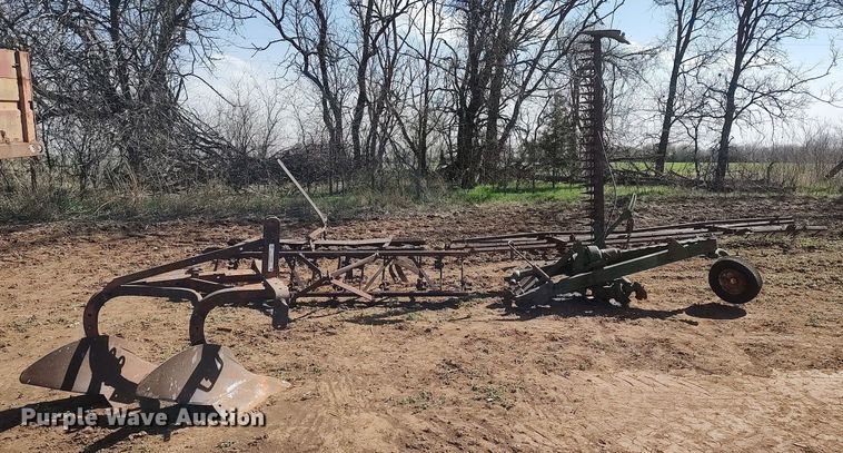 image for item LG9740 (5) pieces of ag equipment