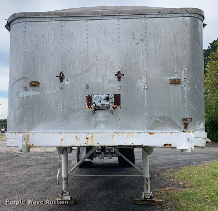 image for item LI9132 1974 Timpte  grain trailer
