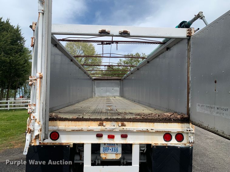 image for item LI9132 1974 Timpte  grain trailer