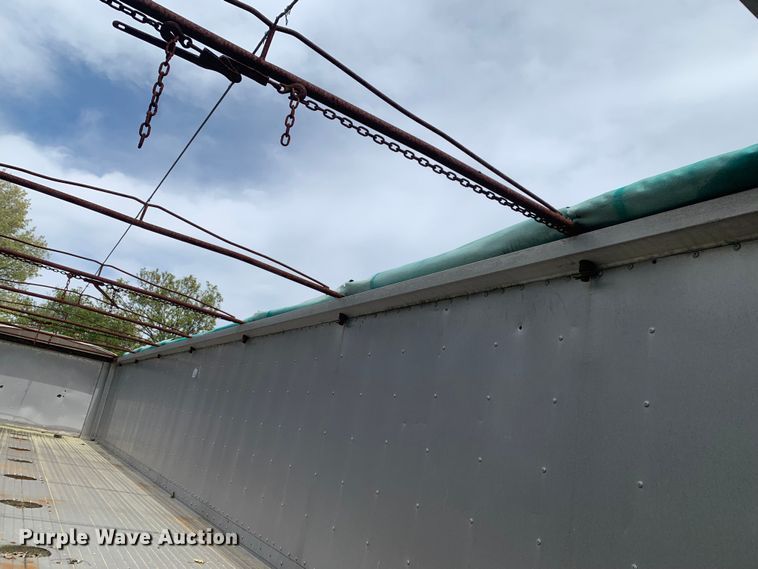 image for item LI9132 1974 Timpte  grain trailer