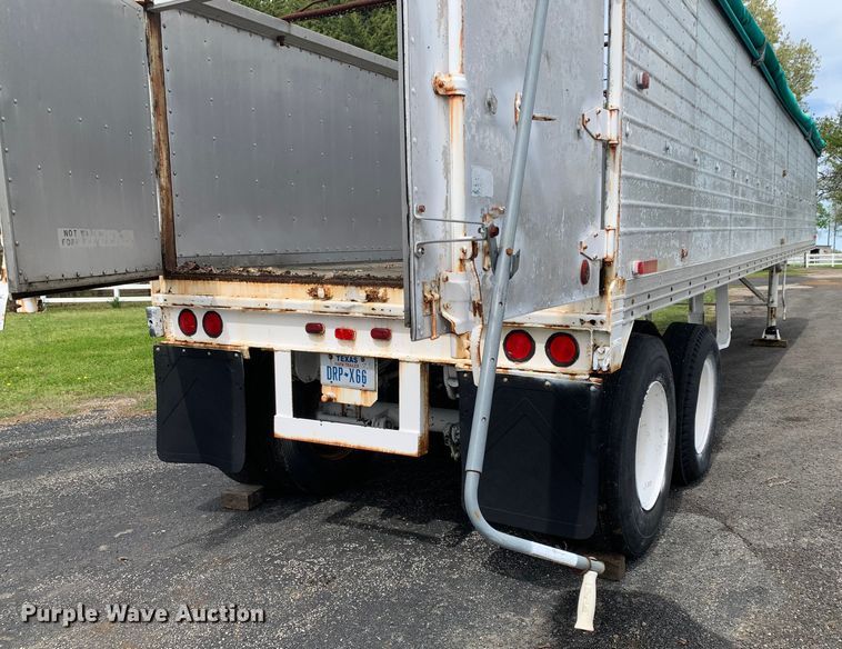 image for item LI9132 1974 Timpte  grain trailer