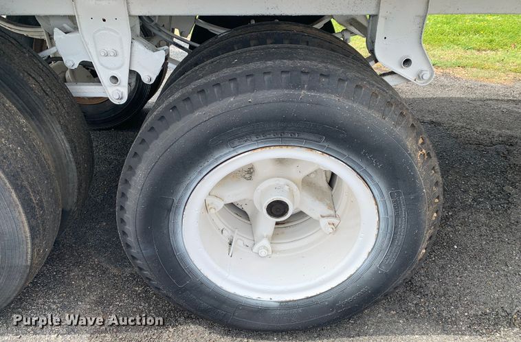 image for item LI9132 1974 Timpte  grain trailer