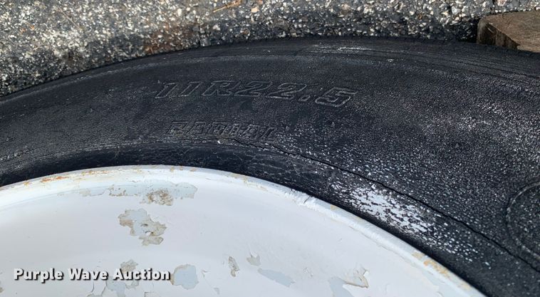 image for item LI9132 1974 Timpte  grain trailer