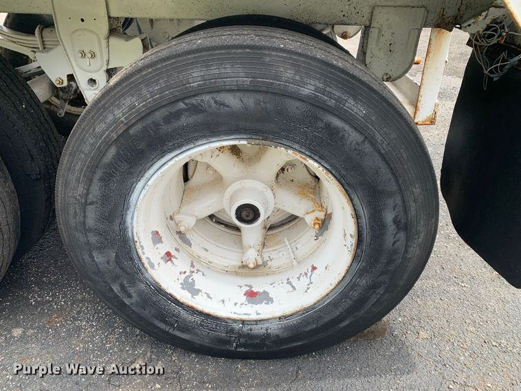 image for item LI9132 1974 Timpte  grain trailer