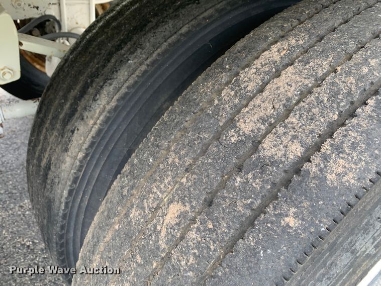 image for item LI9132 1974 Timpte  grain trailer