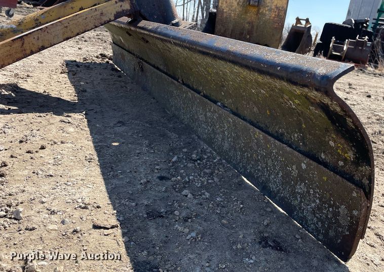 image for item LJ9578 8'W blade