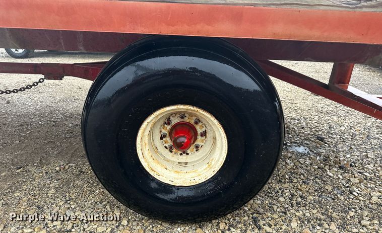 image for item LN9302 Westendorf WW-2012  hay wagon