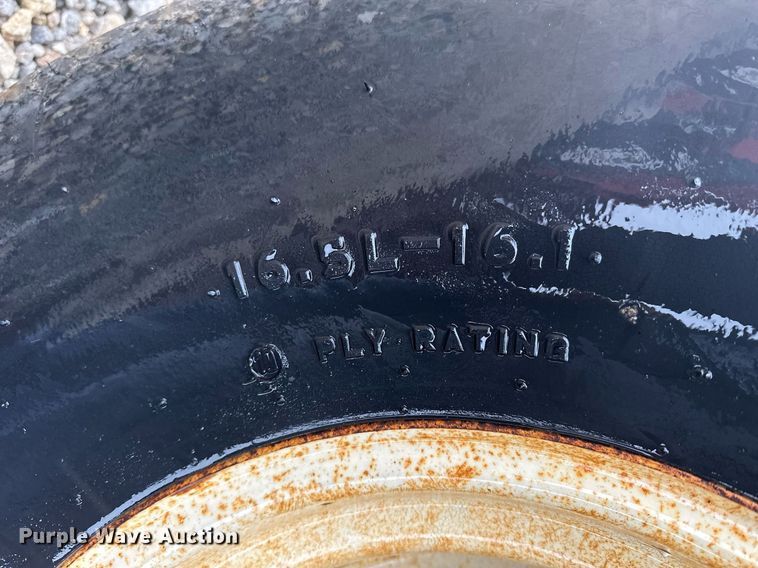 image for item LN9302 Westendorf WW-2012  hay wagon