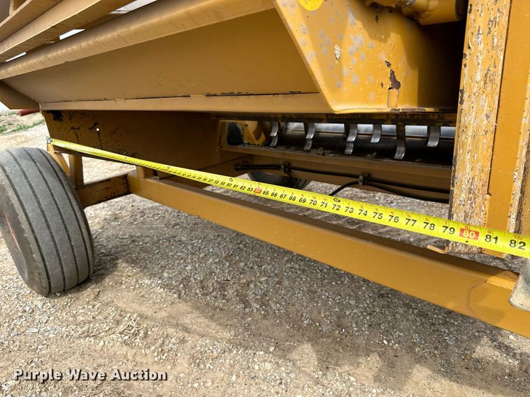 image for item LN9319 HayBuster 2650  bale processor