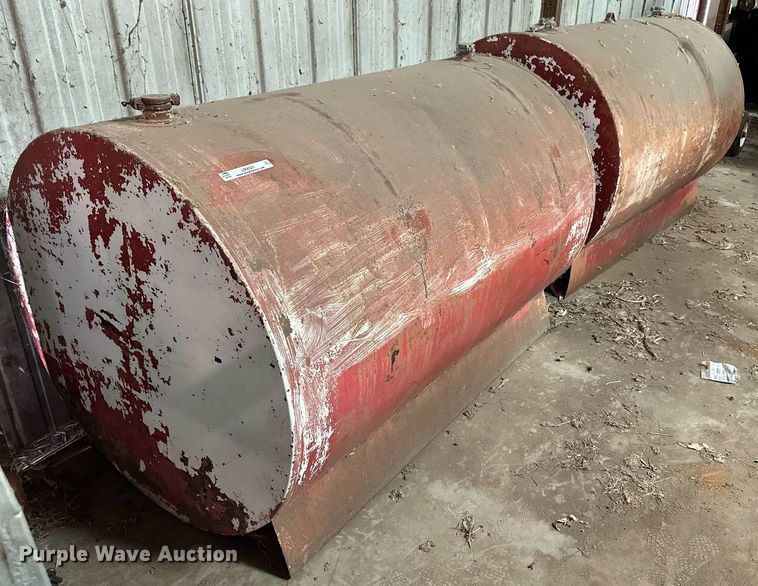 image for item LN9321 (2) Ruby diesel fuel tanks