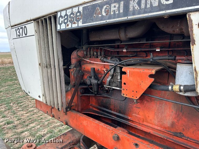 image for item LN9333 1974 Case 1370  tractor