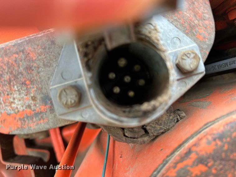 image for item LN9333 1974 Case 1370  tractor