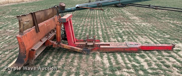 image for item LN9335 Leon 1020  dozer blade