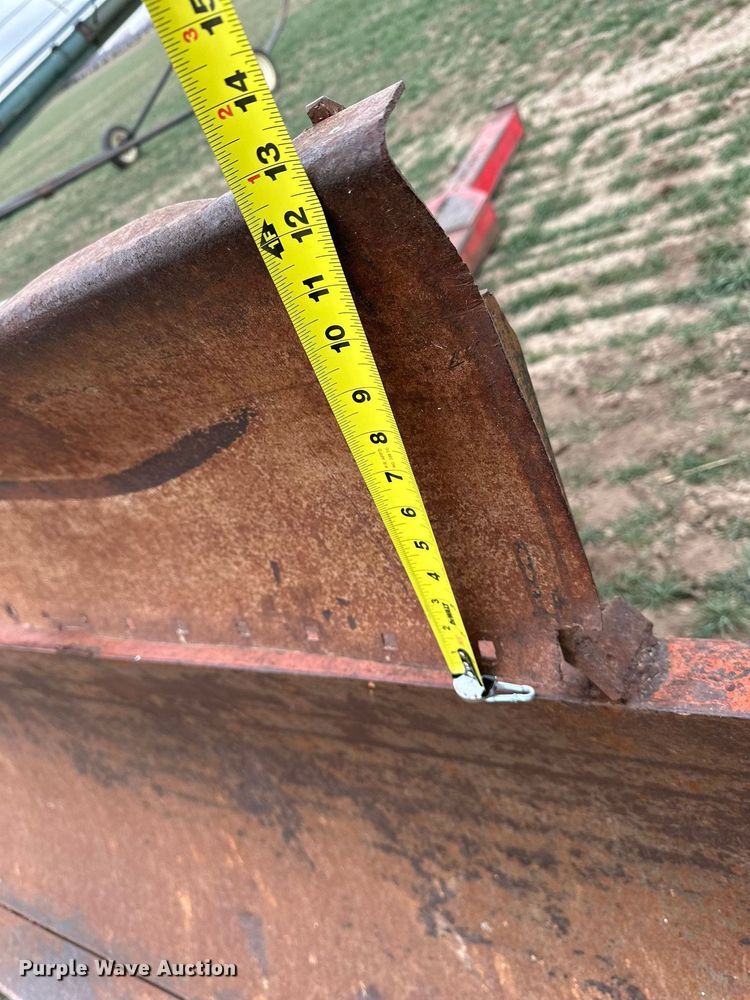 image for item LN9335 Leon 1020  dozer blade