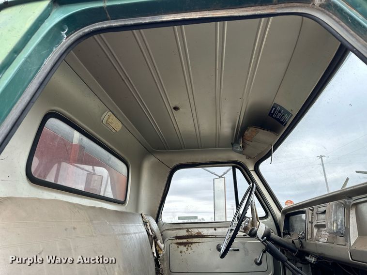 image for item LN9337 1964 Chevrolet 60  grain truck