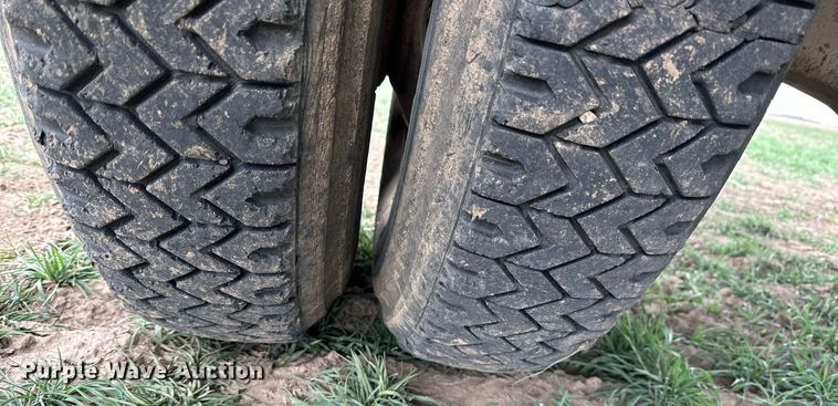 image for item LN9337 1964 Chevrolet 60  grain truck