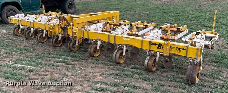 image for item LN9338 Buffalo 4600-8H-30  row crop cultivator