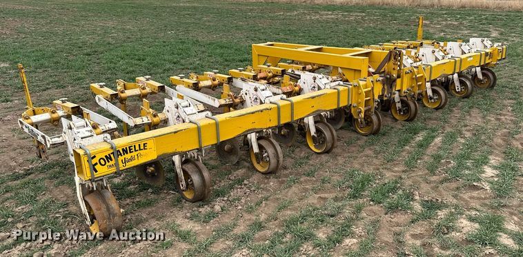 image for item LN9338 Buffalo 4600-8H-30  row crop cultivator