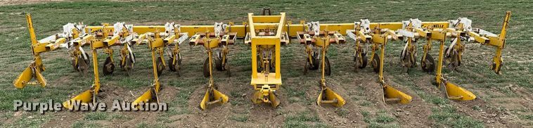 image for item LN9338 Buffalo 4600-8H-30  row crop cultivator