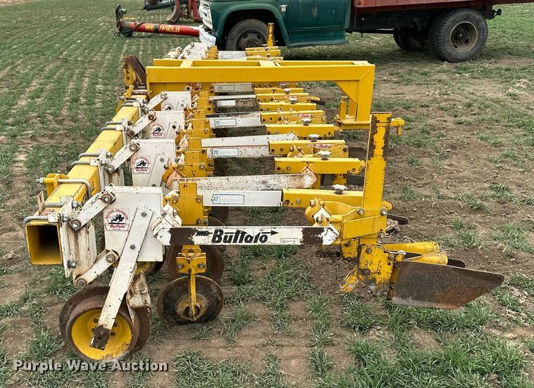 image for item LN9338 Buffalo 4600-8H-30  row crop cultivator