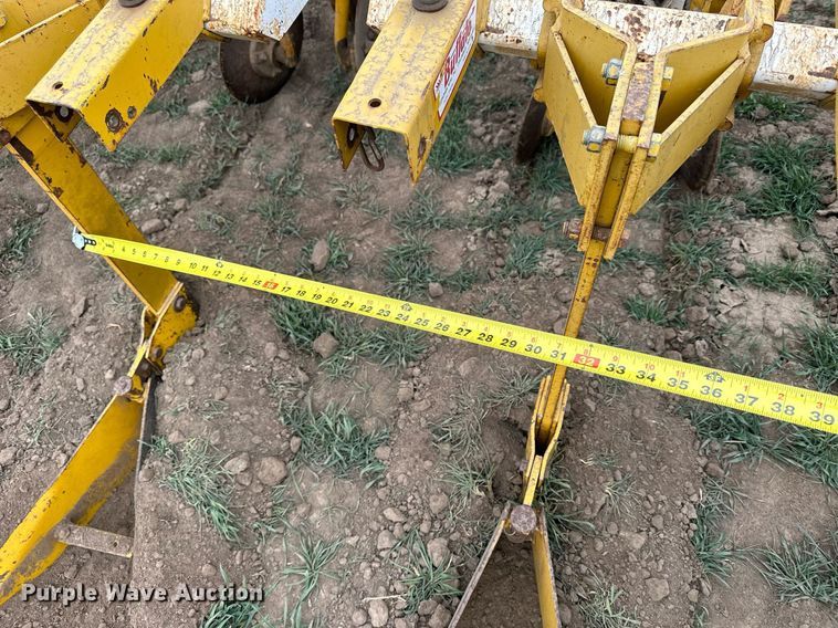 image for item LN9338 Buffalo 4600-8H-30  row crop cultivator