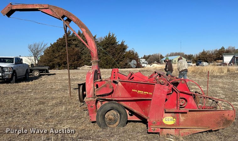 image for item LT9168 Gehl  forage harvester