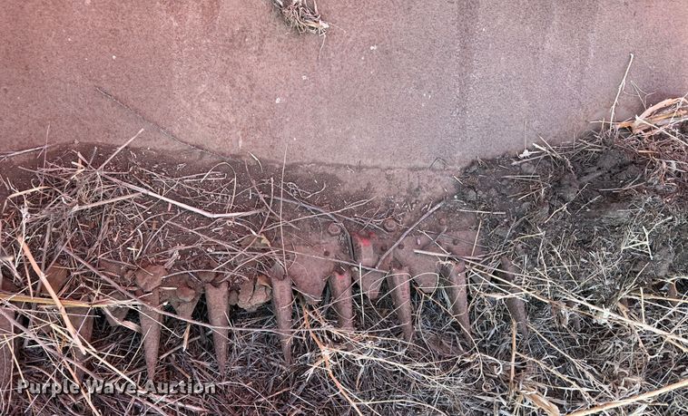 image for item LT9168 Gehl  forage harvester