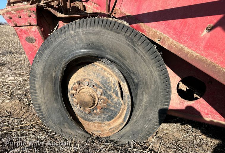 image for item LT9168 Gehl  forage harvester