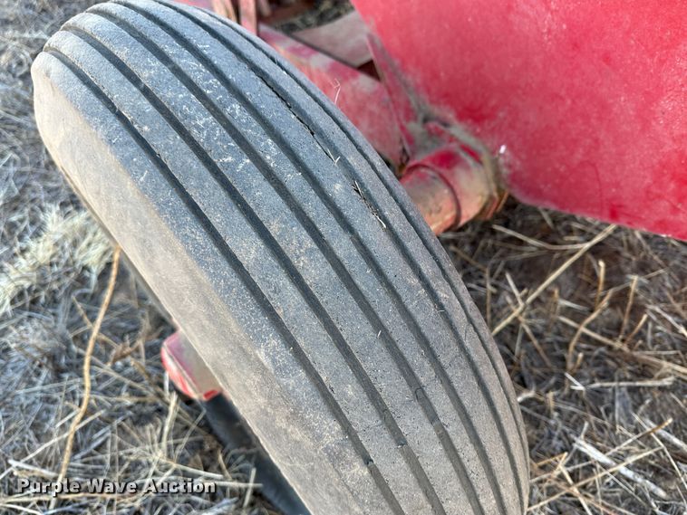 image for item LT9168 Gehl  forage harvester