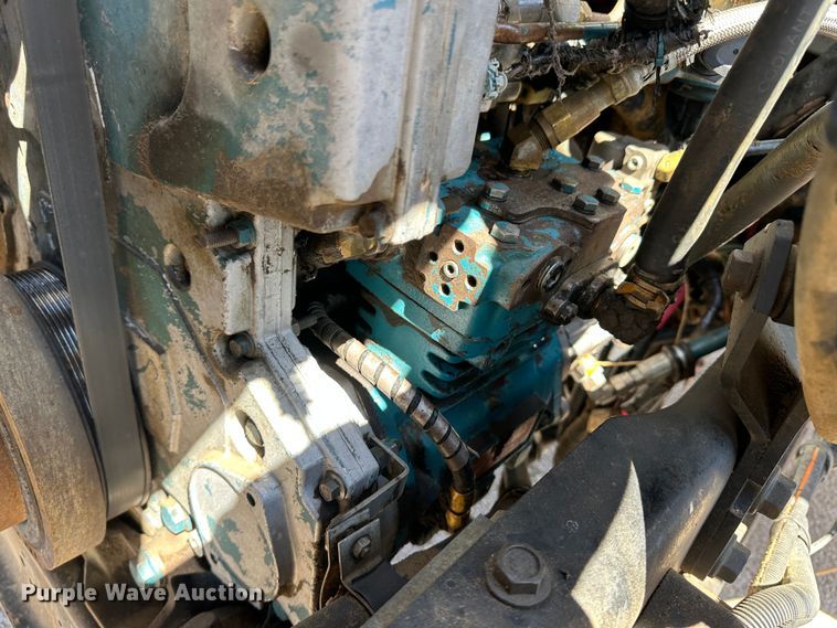 image for item LT9258 2007 International 7400  feed mixer truck