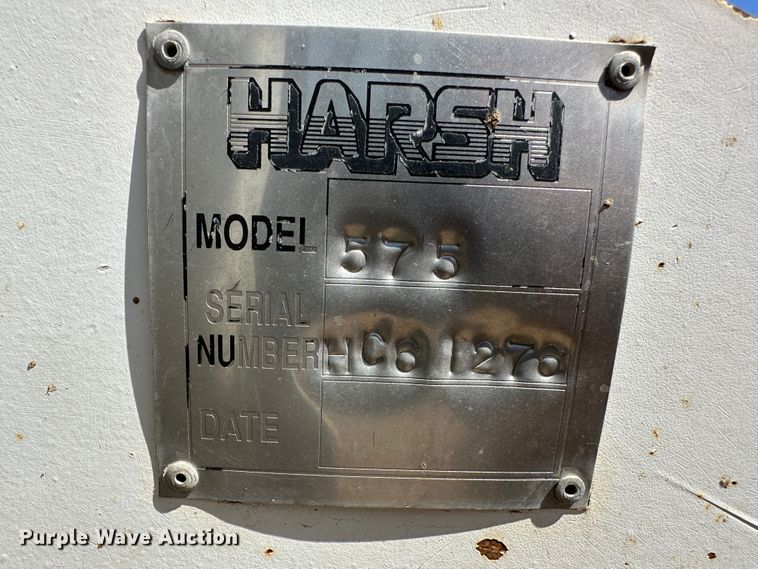 image for item LT9258 2007 International 7400  feed mixer truck