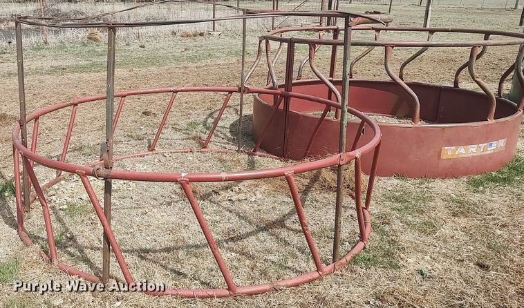 image for item LT9557 (5) round bale feeders