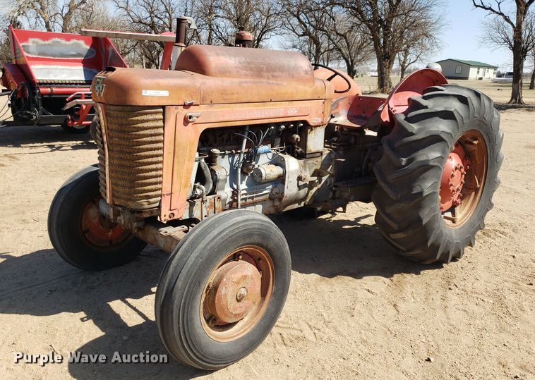 image for item LT9698 Massey  Ferguson 88  tractor