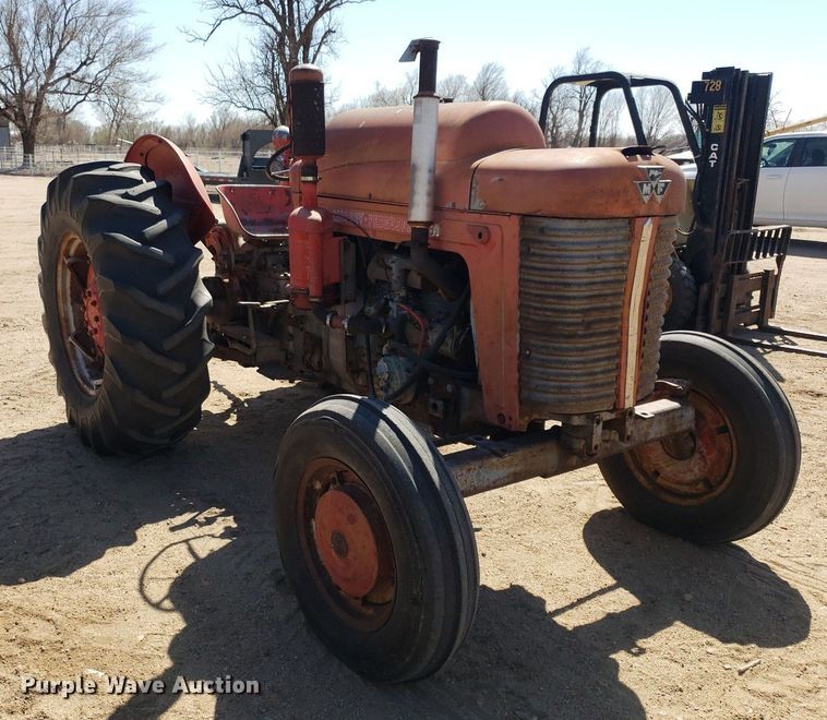 image for item LT9698 Massey  Ferguson 88  tractor