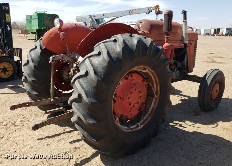image for item LT9698 Massey  Ferguson 88  tractor