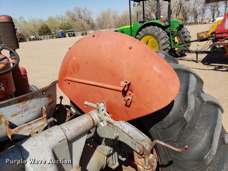 image for item LT9698 Massey  Ferguson 88  tractor